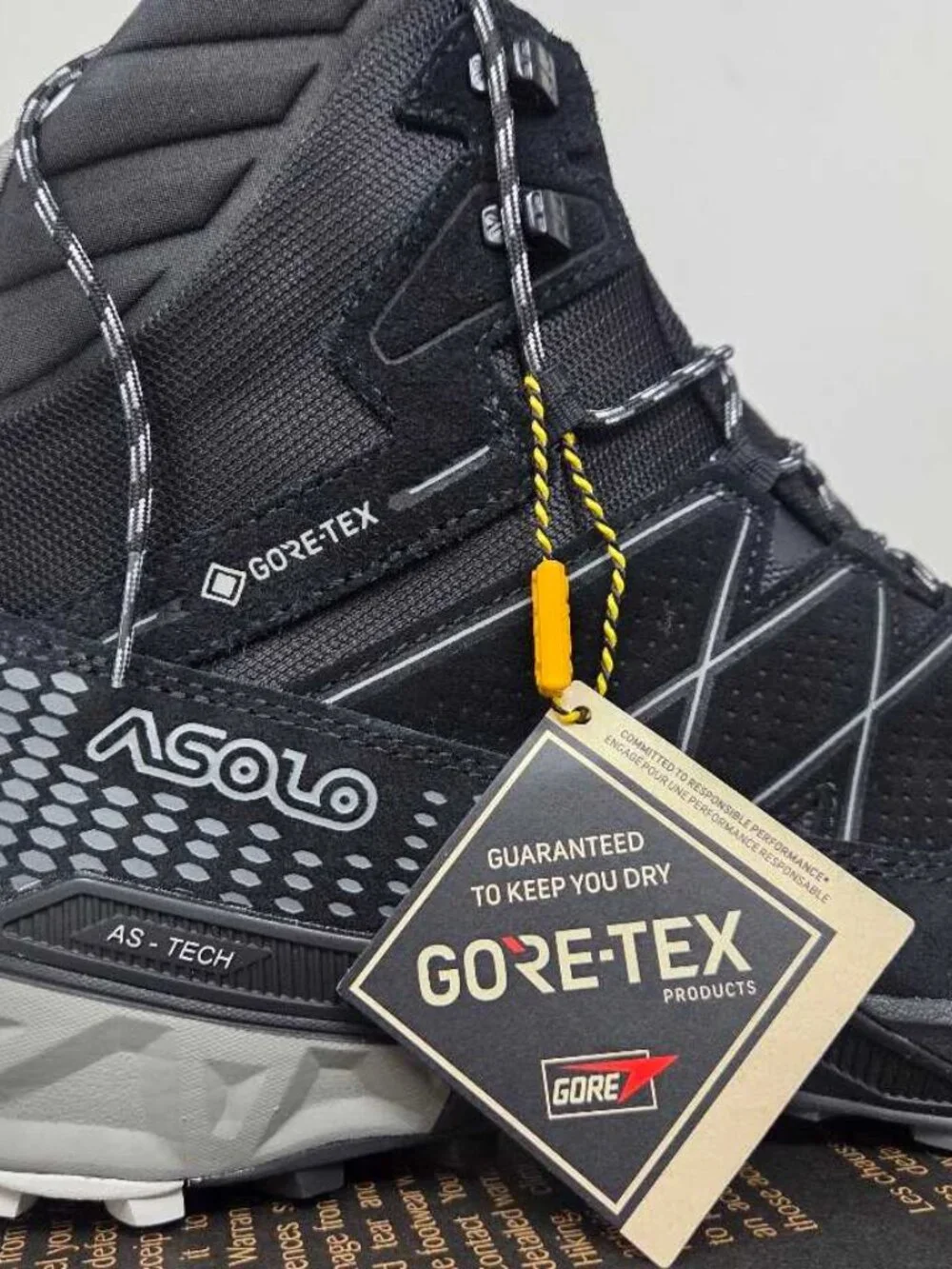New 11.5 Asolo Tahoe Winter GTX Gore-Tex hiking boots in black